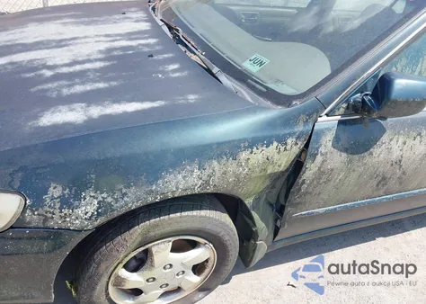 2000 Honda Accord 2.3 Ex from USA, damaged, VIN 1HGCG5666YA111256